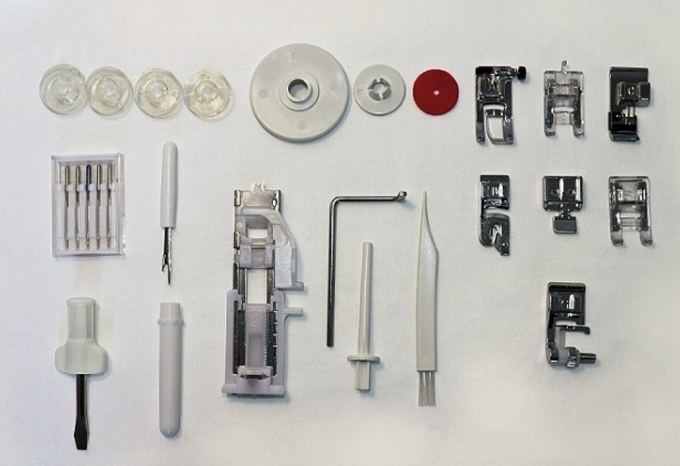 ELNA-3210-accessories